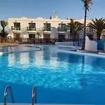 Surya Vistas Al Parque Natural Piscinas Y Tennis Apartment